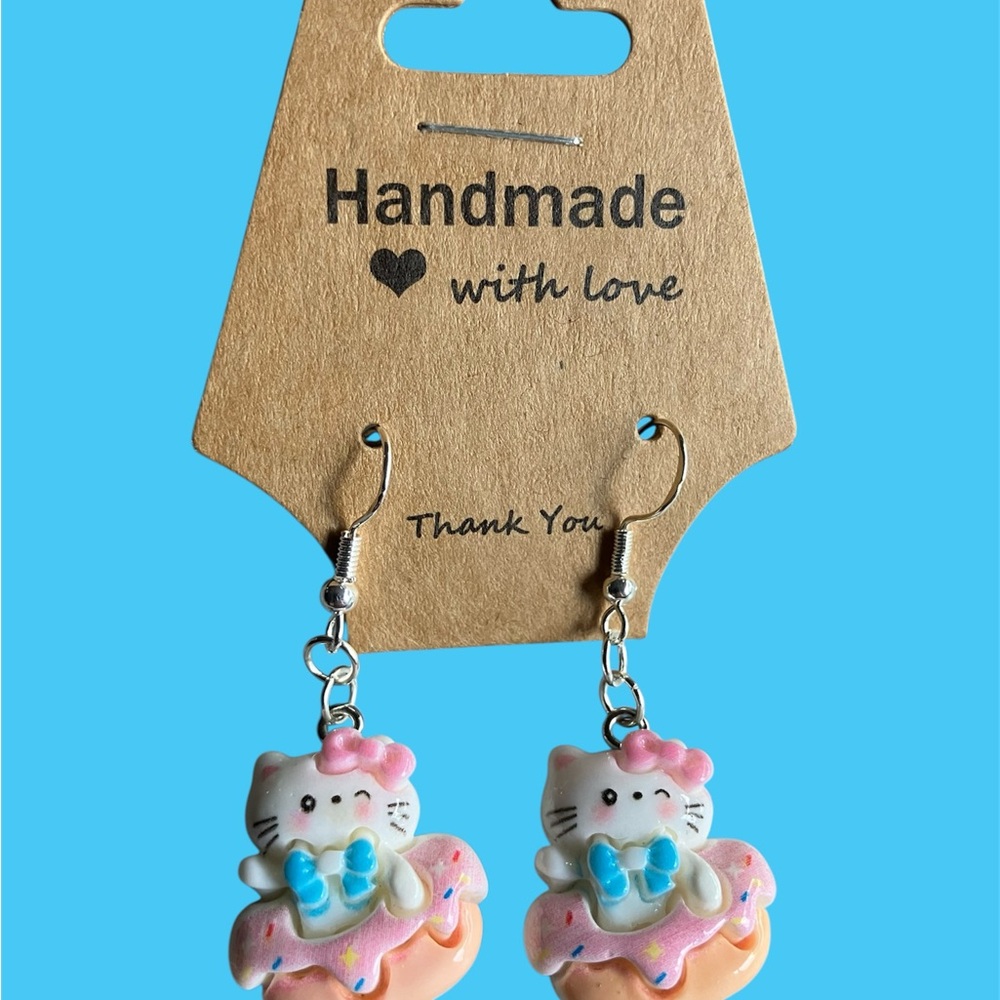 Charming Kitty Earrings - Pink and Blue